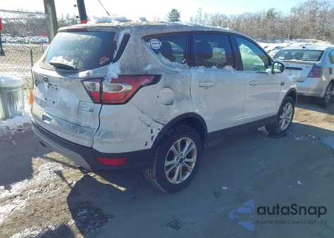 2017 Ford Escape Se из США, поврежденный, VIN 1FMCU9GD8HUE24458